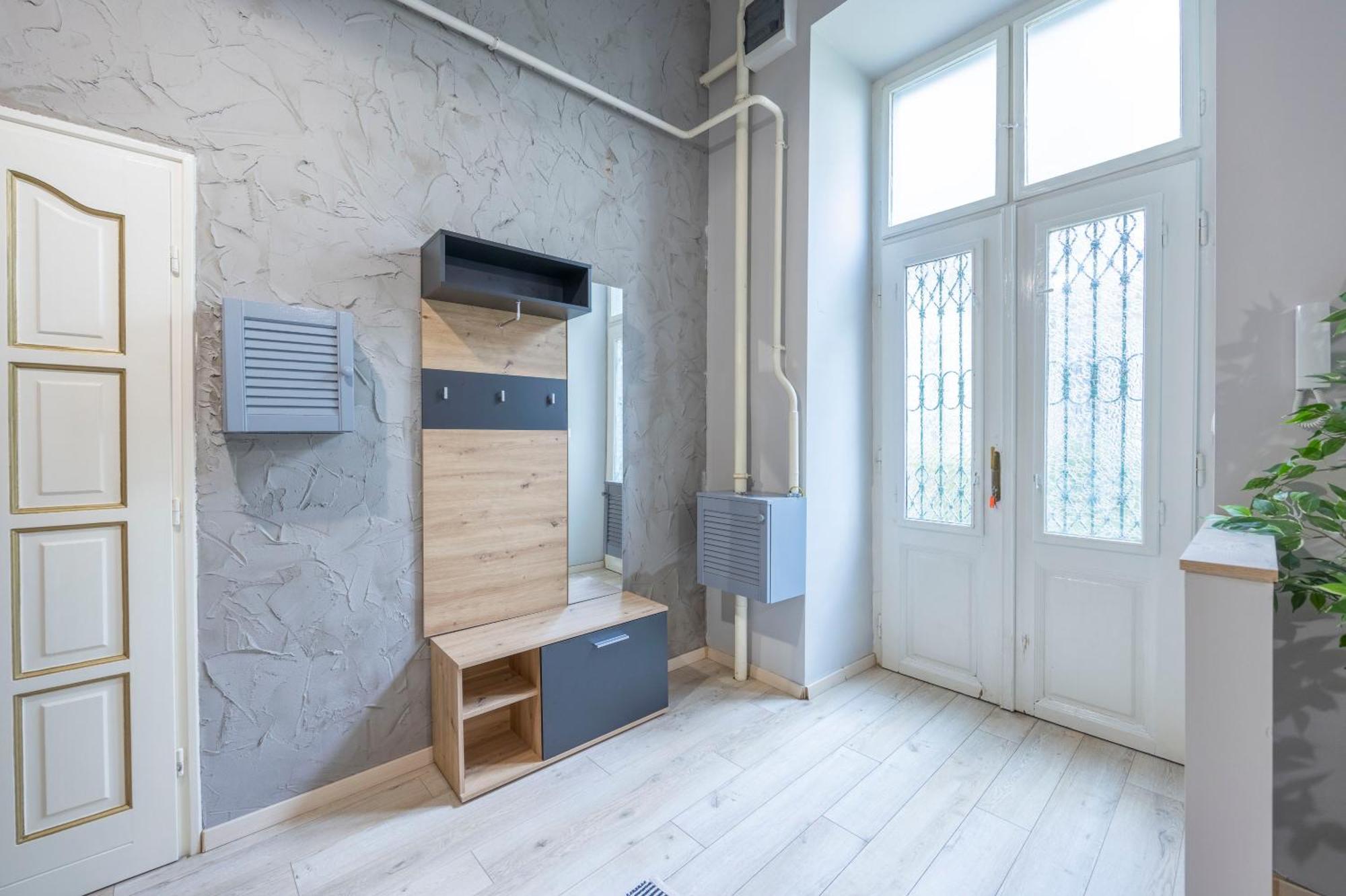 Hidden Gem With Terrace On The Andrassy Fashion Road Apartamento Budapeste Exterior foto